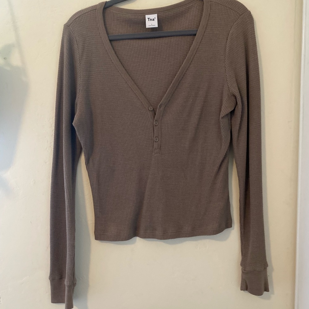Aritzia TNA Long Sleeve Waffle Henley Top in Taupe Brown